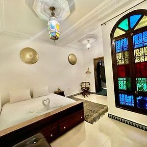 Camera con letto king size